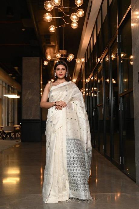 Appealing Golden Color Cotton Linen Designer Digital Print Saree SY 272