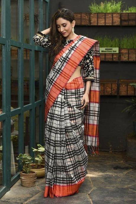 Appealing Multi Color Cotton Linen Digital Print Saree SY 65