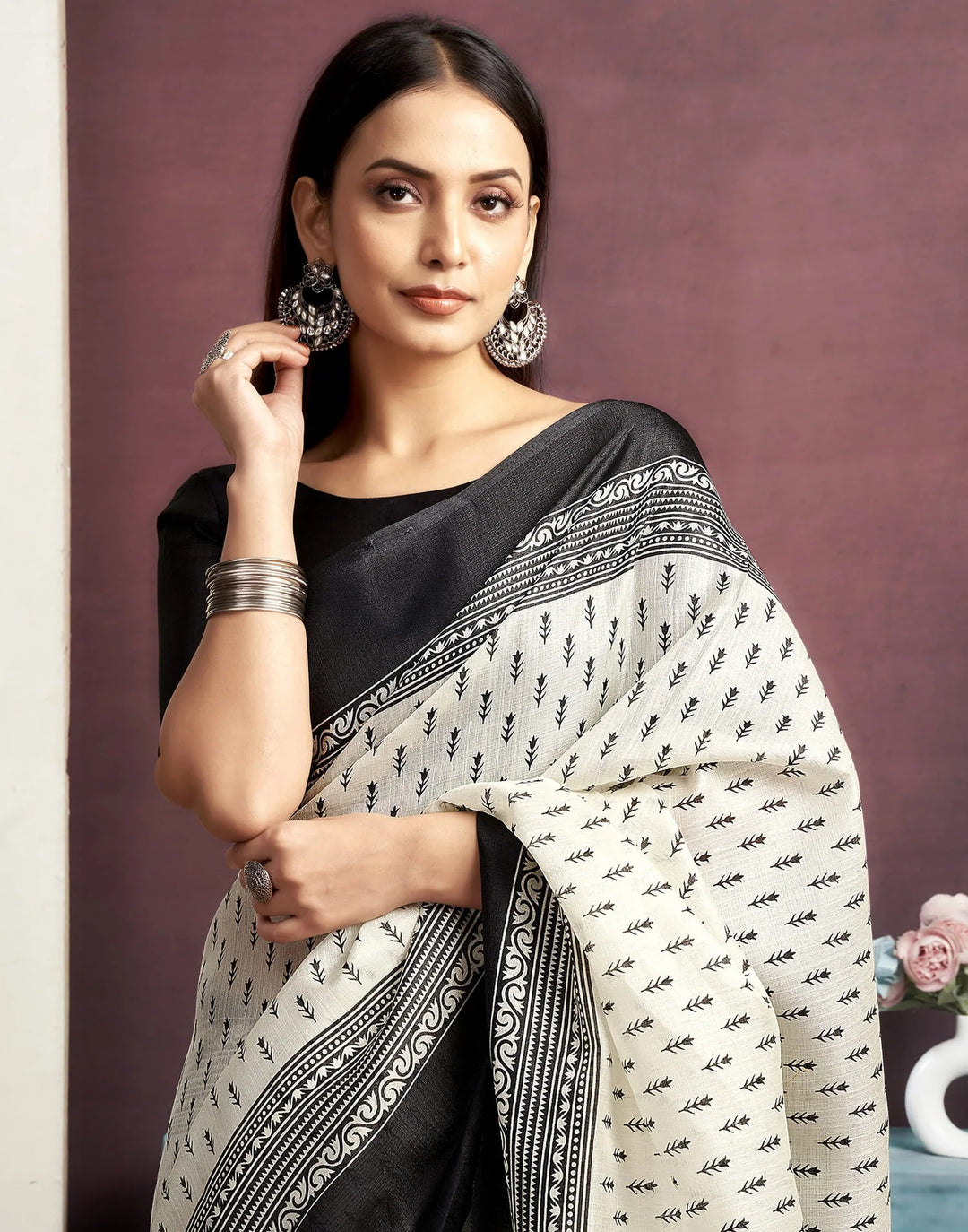 Festival Wear White Color Cotton Blend Printed Saree