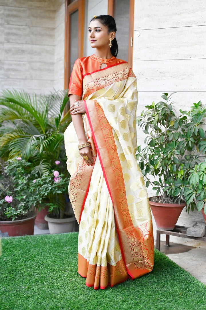 Off White Color Banarasi Saree with Zari Border and Heavy Pallu