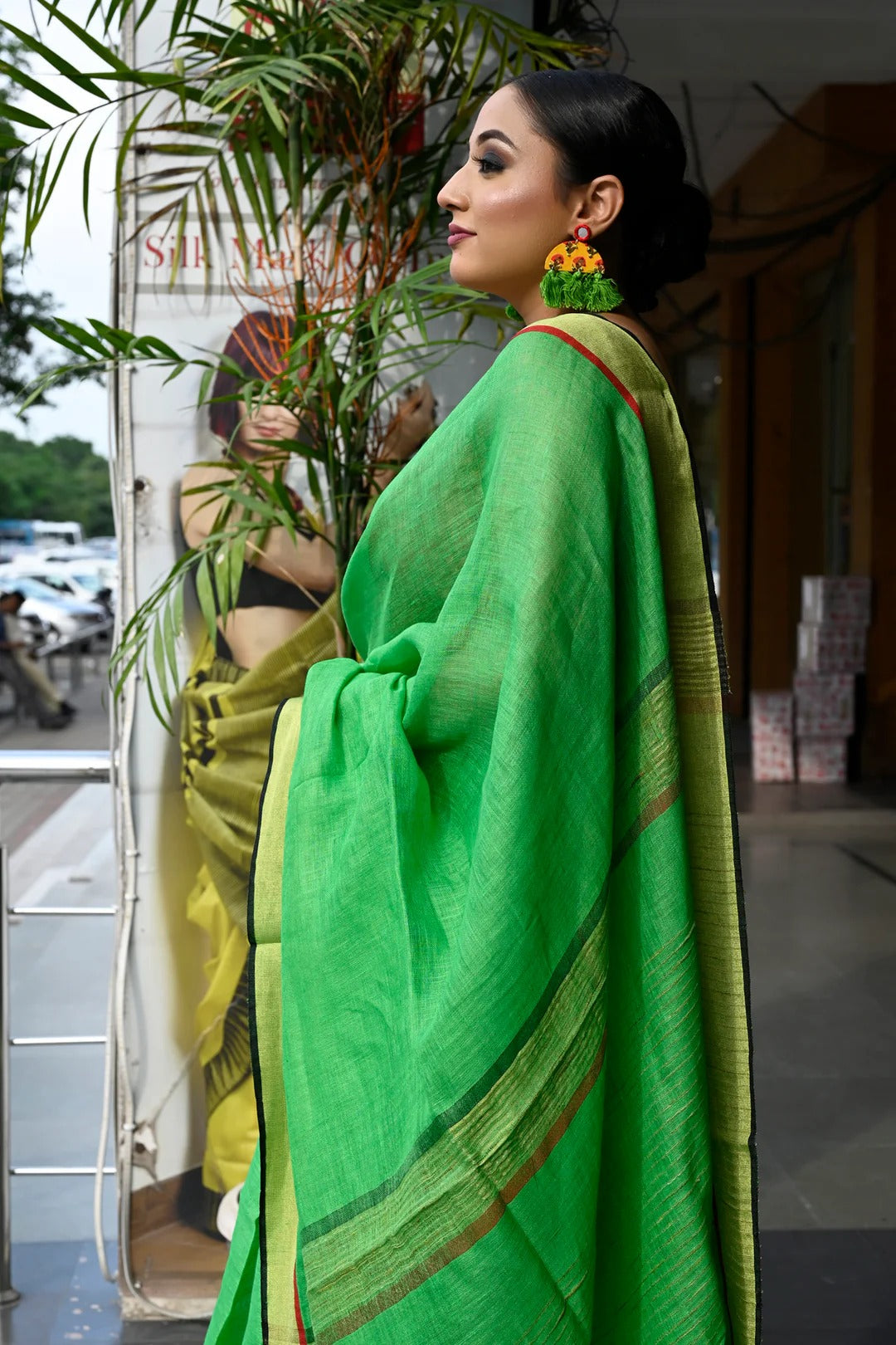 Office Wear Parakeet Green Color linen Handloom Saree