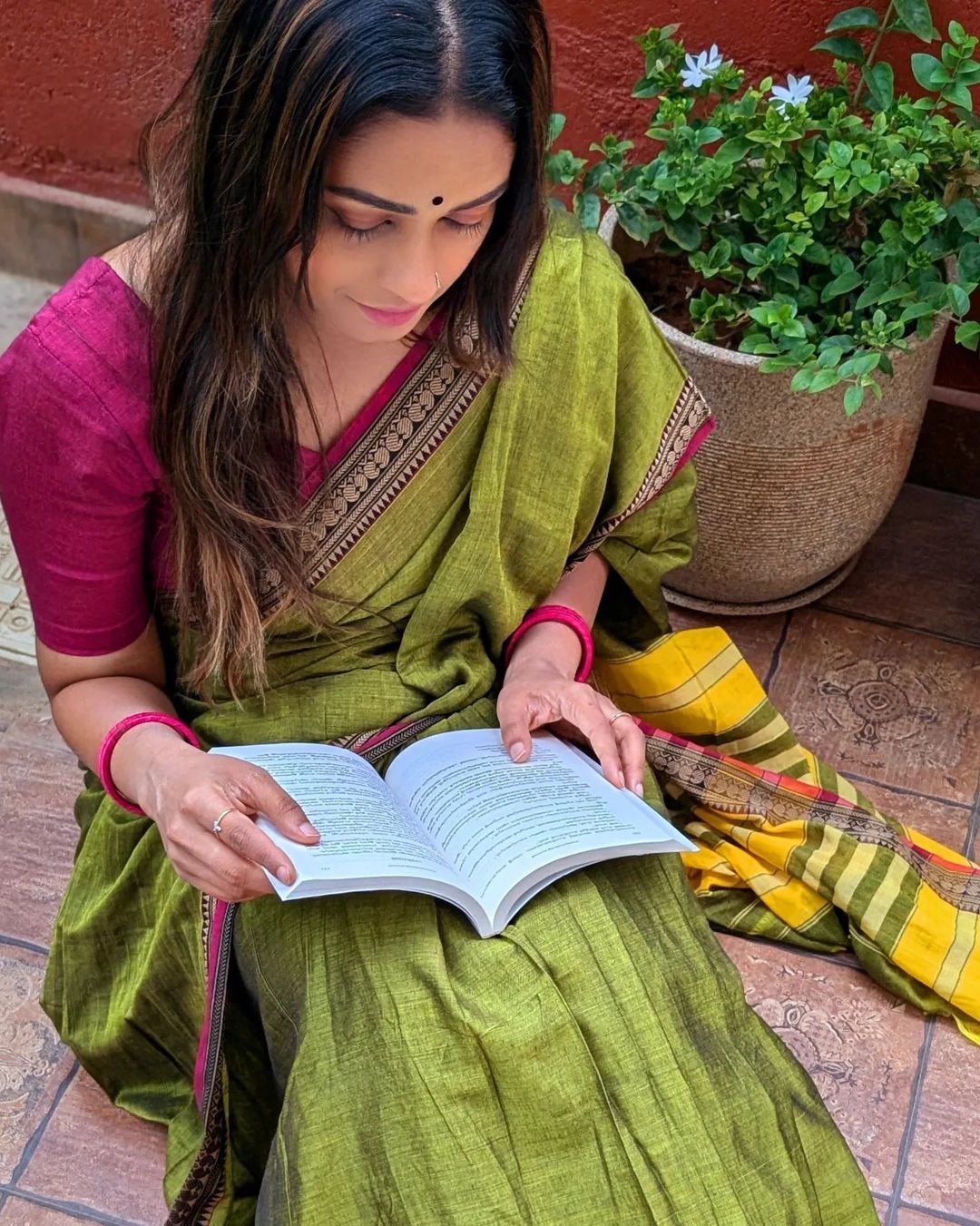 Party Wear Green Color Cotton Silk Saree