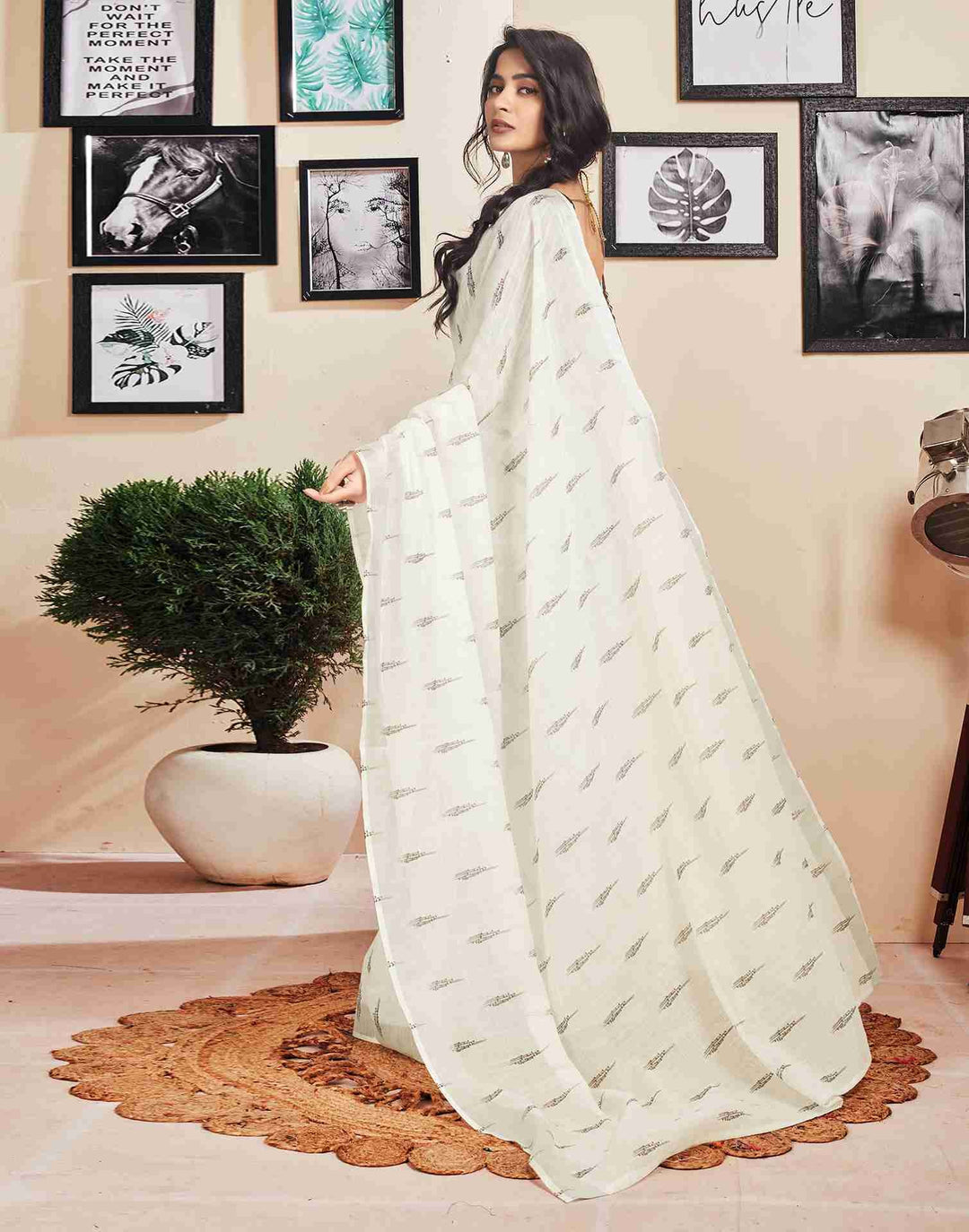 Party Wear White Color Cotton Printed Saree