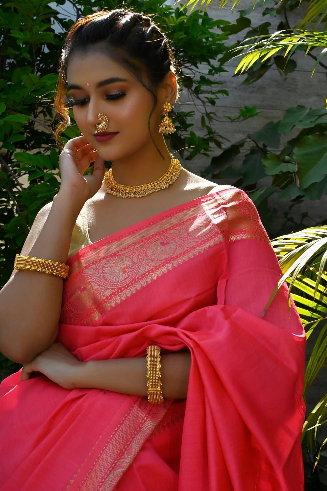 Wedding Wear Coral Pink Color Pure Banarasi Silk Saree