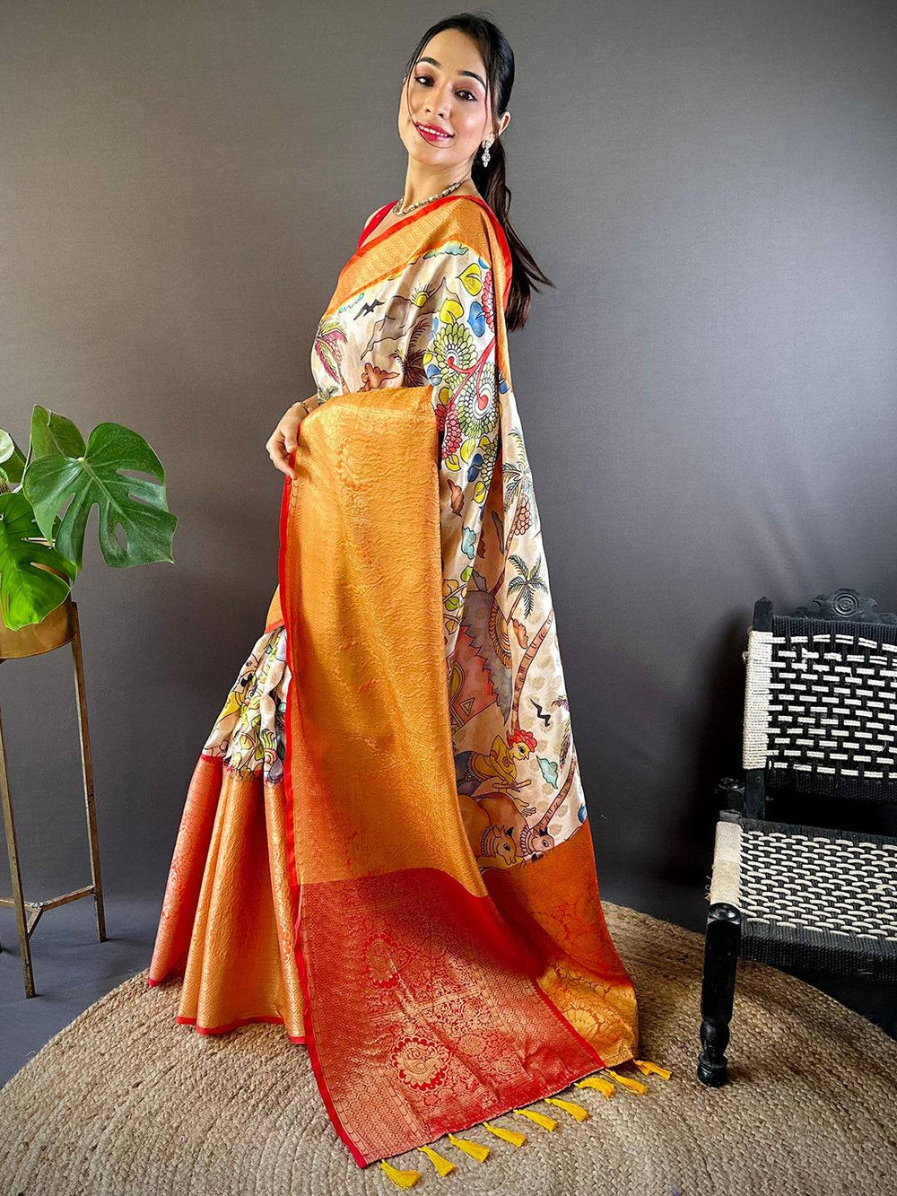 Wedding Wear Cream Color Kanjivram Silk Saree
