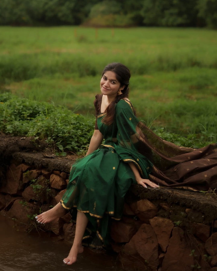 Wedding Wear Dark Green Coffee Brown Color Maheshwari Silk Saree