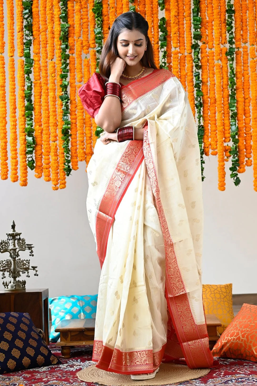 Wedding Wear Ivory Color Maheshwari Saree With Red Pallu And Borders