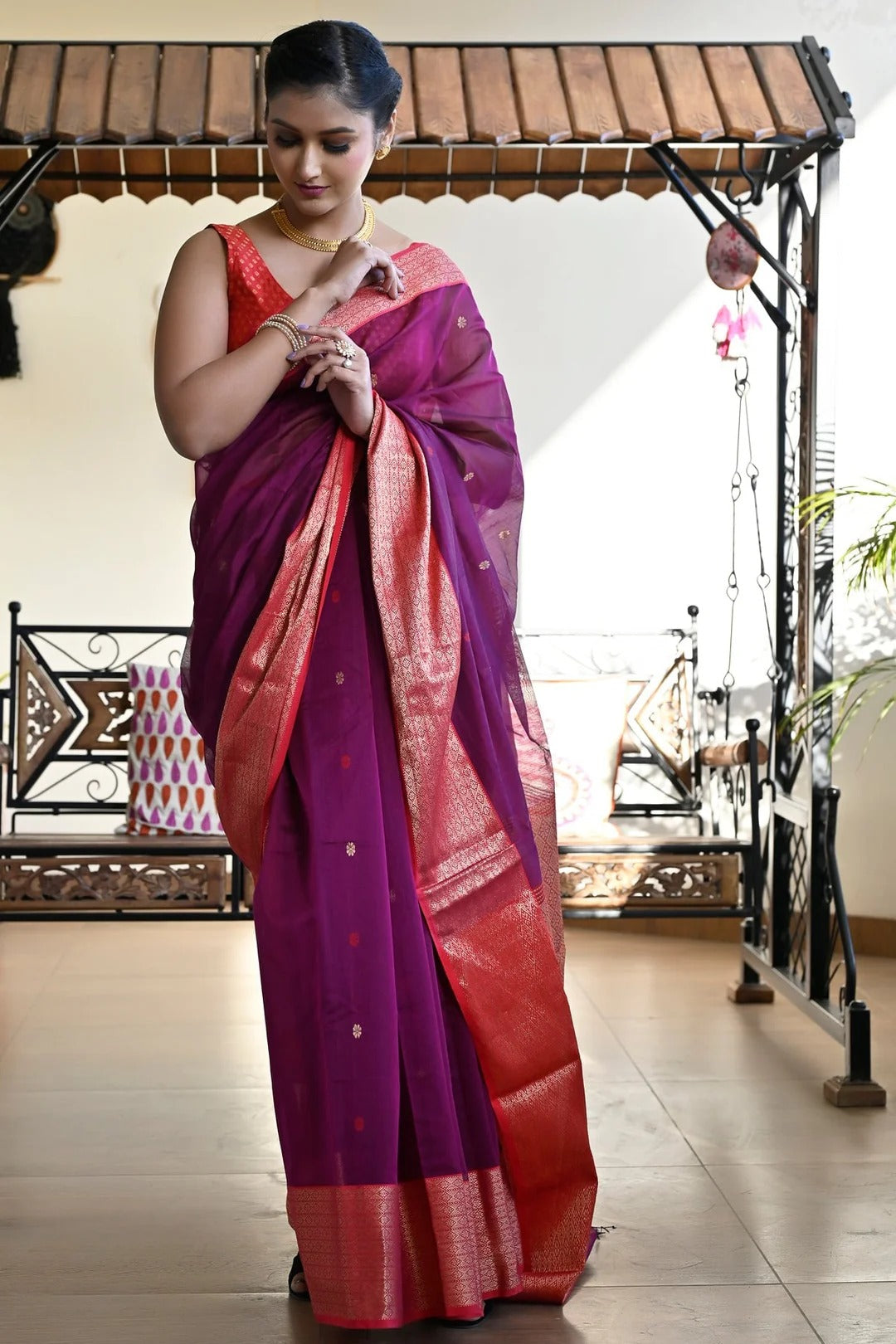 Wedding Wear Purple And Red Color Maheshwari Saree With Golden Zari Pallu