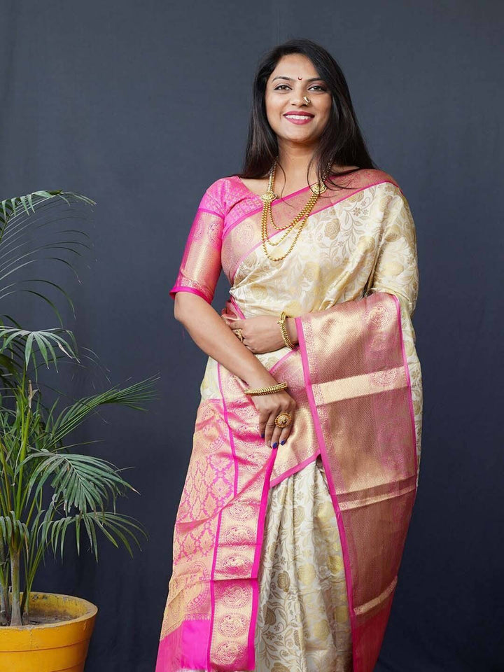 Wedding Wear White Color Kanjivaram Silk Saree